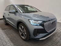 Pogled desno spredaj