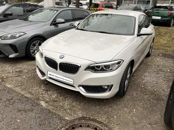 Vista dianteira esquerda