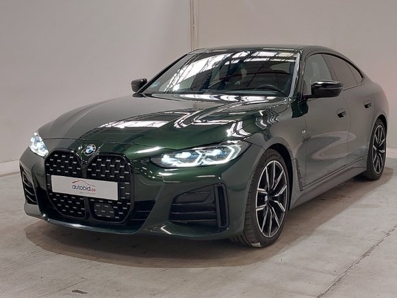 Pogled od napred levo