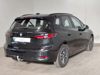 Aanzicht achter rechts