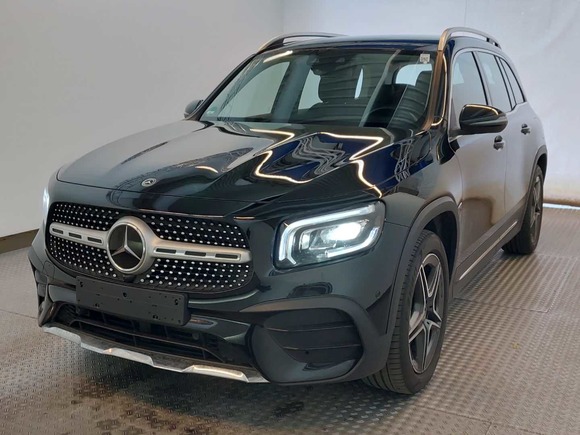 Pogled sprijeda lijevo