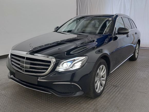 Pogled sprijeda lijevo