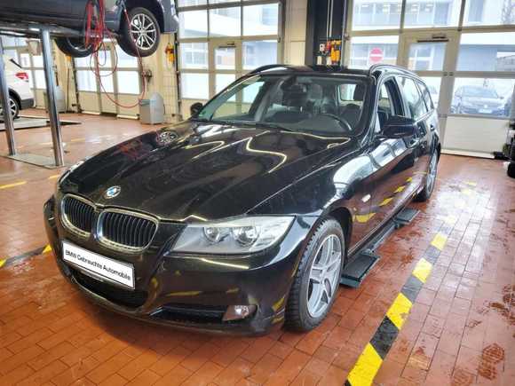 Pogled od napred levo