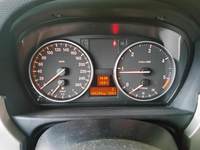 Pogled na kombinovani instrument