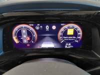 Pohled na přístrojovou desku