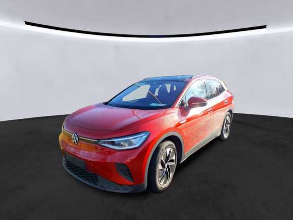 Вид спереди слева