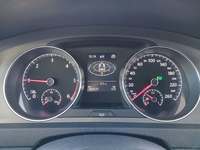 Pohled na přístrojovou desku