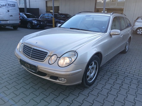 Náhled zpředu zleva