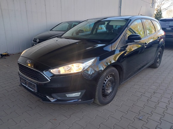 Náhled zpředu zleva