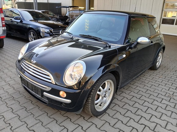 Náhled zpředu zleva