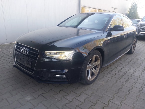 Náhled zpředu zleva