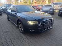 Náhled zpředu zprava