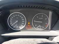 Pohled na přístrojovou desku