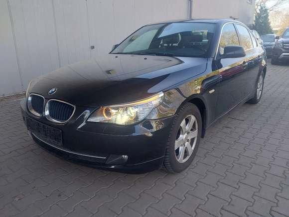 Náhled zpředu zleva