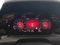 Pohled na přístrojovou desku