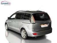 Vaade tagant vasakult