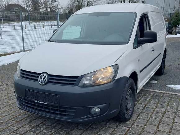 Vaizdas iš priekio kairės