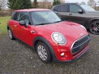 Pogled desno spredaj