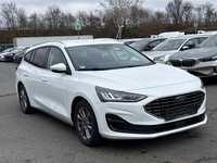 Náhled zpředu zprava