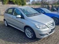 Náhled zpředu zprava