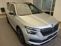 Pogled desno spredaj