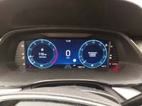 Pohled na přístrojovou desku