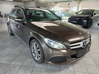 Náhled zpředu zprava