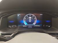 Pohled na přístrojovou desku