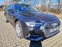 Pogled desno spredaj