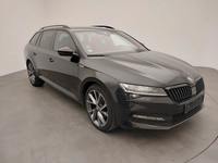 Pogled desno spredaj