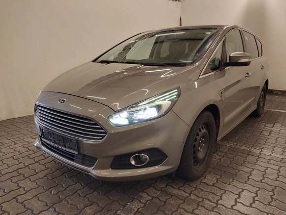 Náhled zpředu zleva