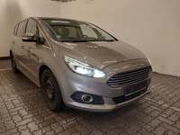 Náhled zpředu zprava