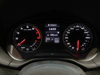 Pohled na přístrojovou desku