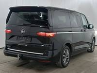 Pogled od pozadi desno