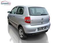 Widok z tyłu po stronie lewej