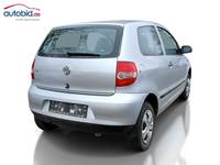 Widok z tyłu po stronie prawej