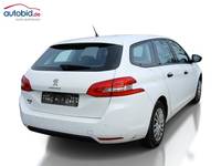 Widok z tyłu po stronie prawej