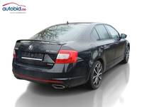 Widok z tyłu po stronie prawej