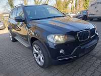 Pogled desno spredaj