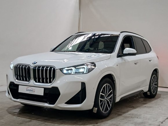 Вид спереди слева