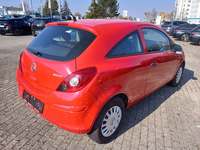 Pogled od pozadi desno