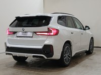 Aanzicht achter rechts