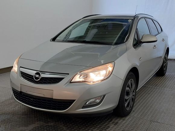 Náhled zpředu zleva