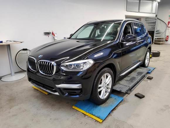 Widok z przodu po stronie lewej