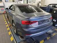 Widok z tyłu po stronie lewej