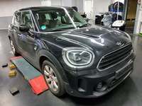 Widok z przodu po stronie prawej