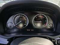 Pohled na přístrojovou desku