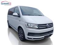 Skats no labās puses priekšā