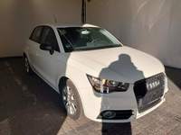 Pogled desno spredaj