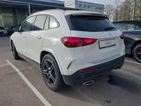 Вид сзади слева